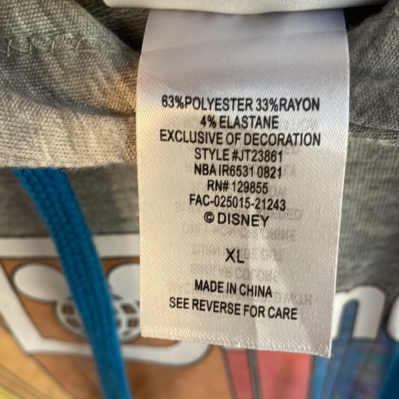 Walt Disney World hooded Castle Rainbow long sleeve thin Sweatshirt. Size XL - Picture 4 of 8